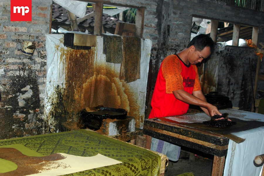 Perajin Batik Kulonprogo: Kalau Ekspor Kan Ngeri