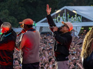 Manggung di LaLaLa Fest 2025, ini Lirik Lagu 'Where is the Love?' dari Black Eyed Peas