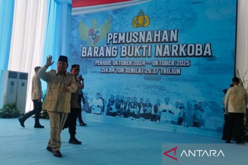 Cerita Titip Kapolri Agar Pengawalnya Jadi Perwira, Prabowo Ajak Jenderal dan Menteri Lain Ikut Ngaku