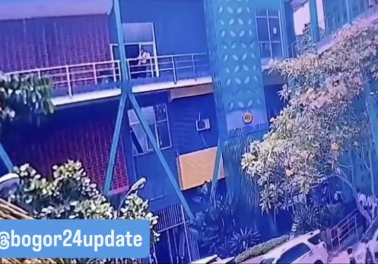 Mahasiswi Universitas Pakuan Jatuh Dari Lantai 3 Gedung FEB, Kampus Terlusuri Penyebabnya