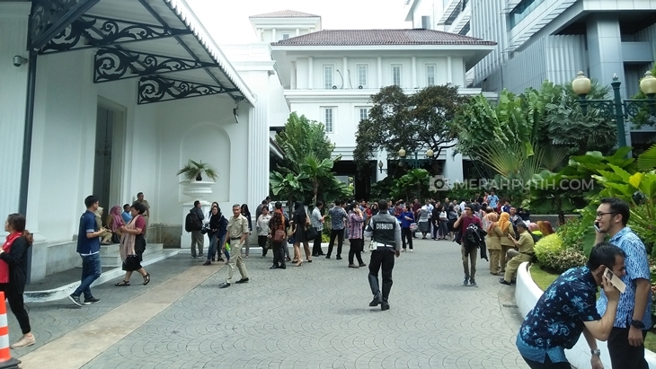 Ini Suasana Gedung Balai Kota Jakarta Usai Gempa