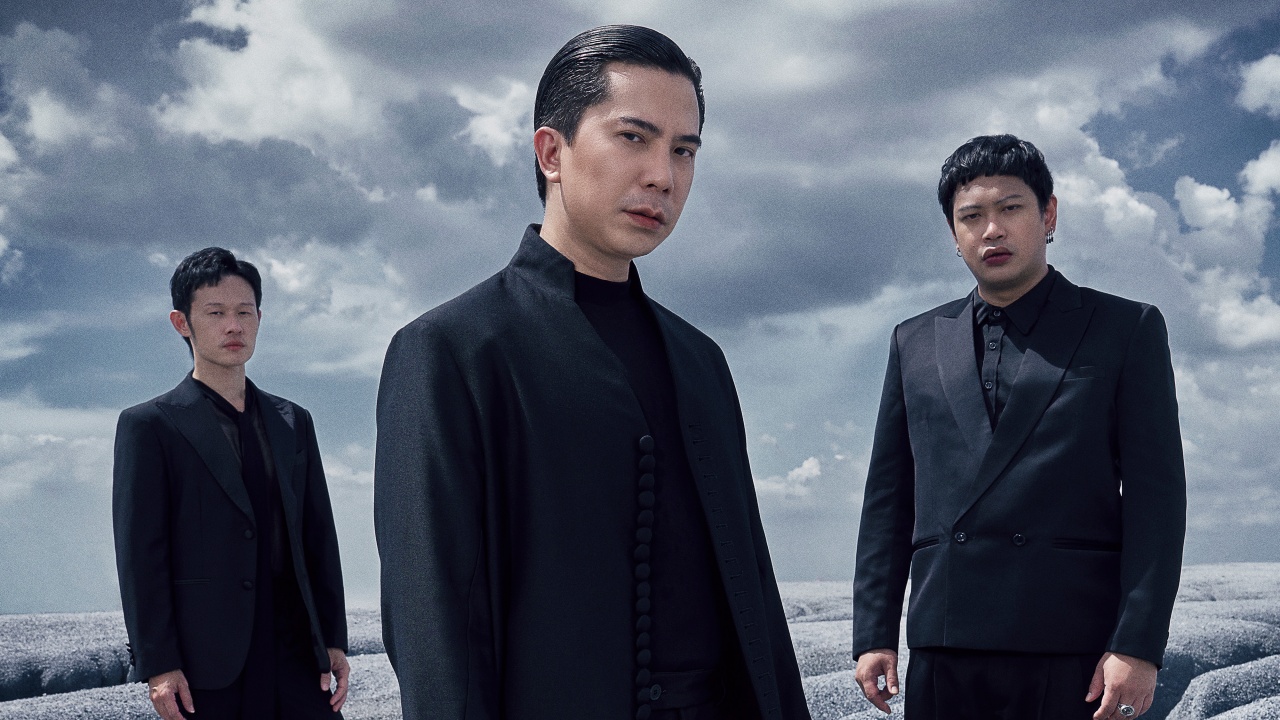 Slot Machine Kolaborasi Bareng Ryan Tedder di 'Walk The Earth'
