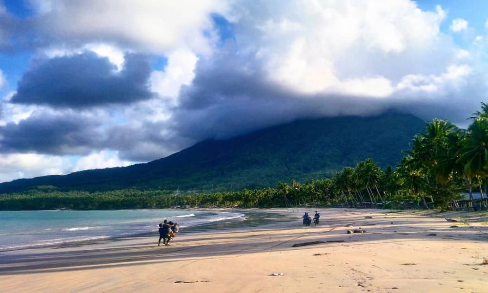Jelajahi 5 Tempat Wisata Paling 'Recommended' di Natuna