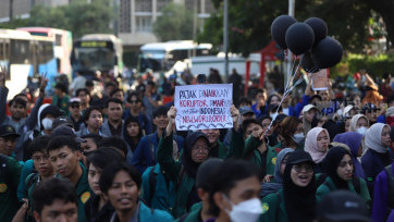 Aksi Demo Mahasiswa BEM SI Tolak Kenaikan PPN 12 Persen di Jakarta