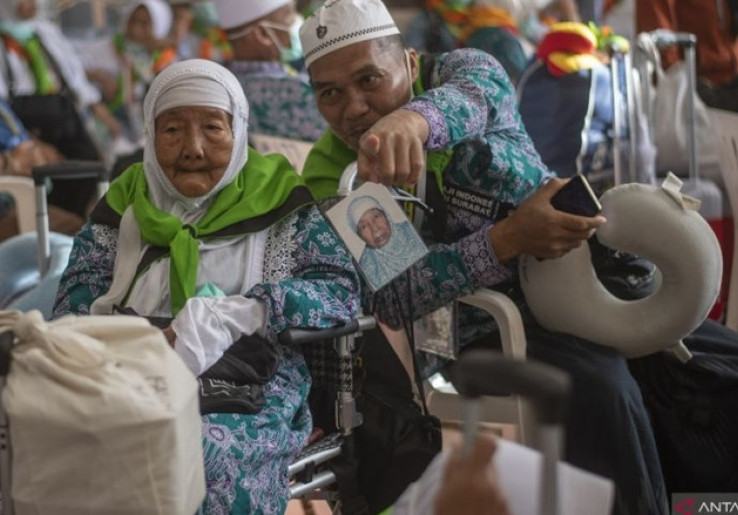 Garuda Indonesia Janjikan Pelayanan Ekstra Bagi Jemaah Haji
