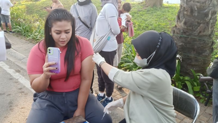 Sebanyak 57,5 Juta Warga Telah Divaksin Booster