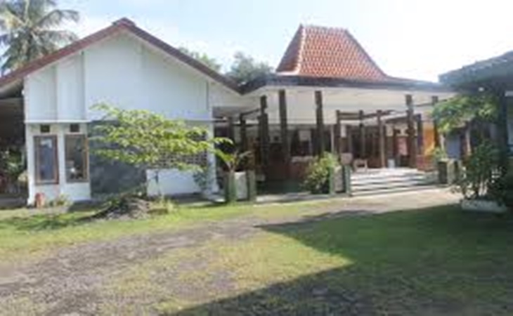 Balai Desa Wukirsari