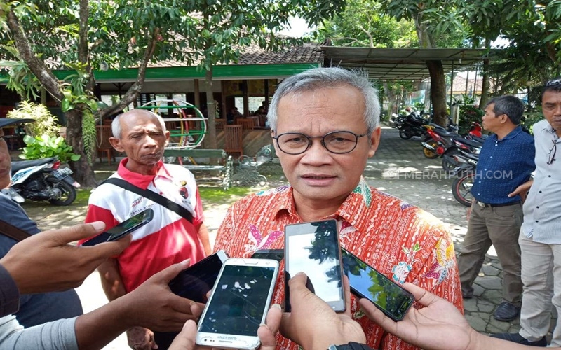  Stadion Sriwedari Bakal Dipakai Kampanye Prabowo, Panitia Kampanye Jokowi Kebut Bongkar Panggung