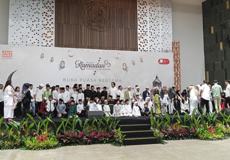 Yayasan JHL Merah Putih Kasih (JHL Foundation) Gelar Buka Puasa bersama 80 Anak Yatim