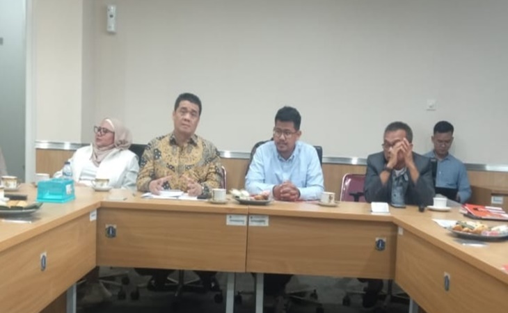 Cawagub DKI dari Gerindra Ahmad Riza Patria bertemu dengan Fraksi PSI DPRD DKI Jakarta