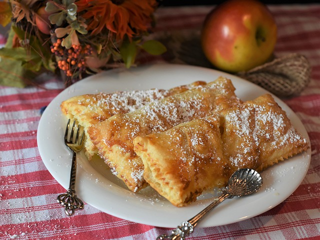 Banyak yang menyukai apple pie (Foto: Pixabay/RitaE)