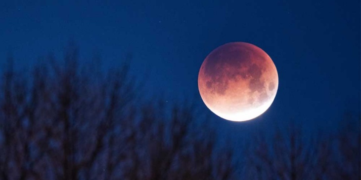 Akibat Strawberry Lunar Eclipse, Percintaan 3 Zodiak Ini Berubah 180°