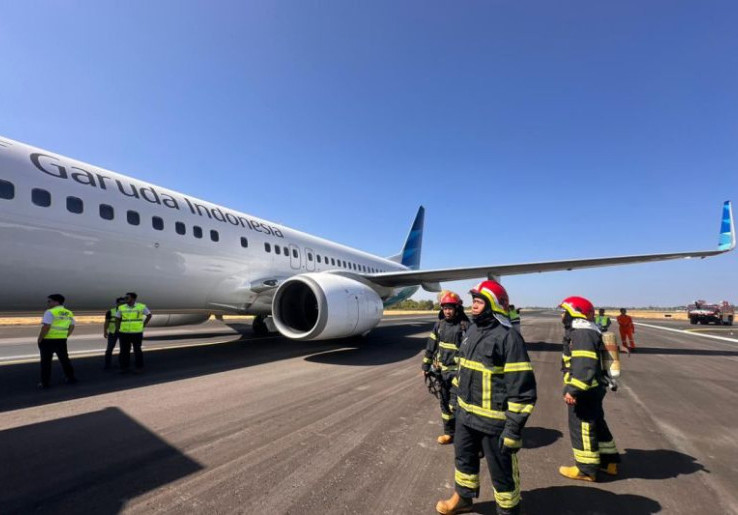 Pesawat Garuda GA604 Pecah Ban Saat Terbang ke Makassar, Penumpang Dievakuasi Usai Manuver Go Around