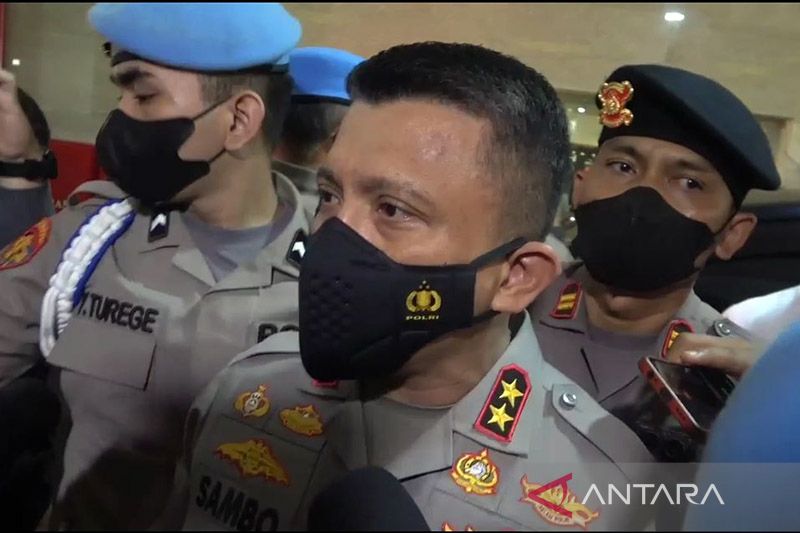 Dijerat Pasal 340 KUHP, Irjen Ferdy Sambo Terancam Hukuman Mati