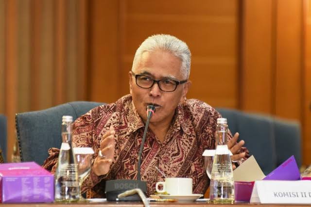 DPR Ingin KPU Profesional dan Bebas dari Intervensi selama Pilkada 2024