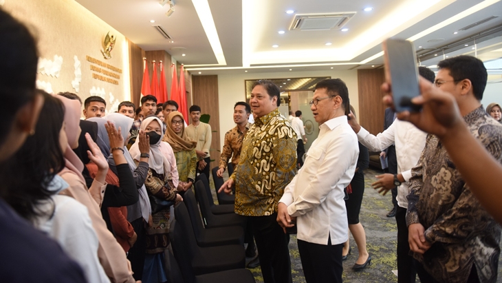 Airlangga Harap Alumni Program Magang ke Hungaria Memperkuat Industri Tanah Air