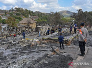 Tidak Tinggal Diam, Pemerintah Siapkan Pemulihan Kawasan Desa Adat Sade Yang Hangus Terbakar