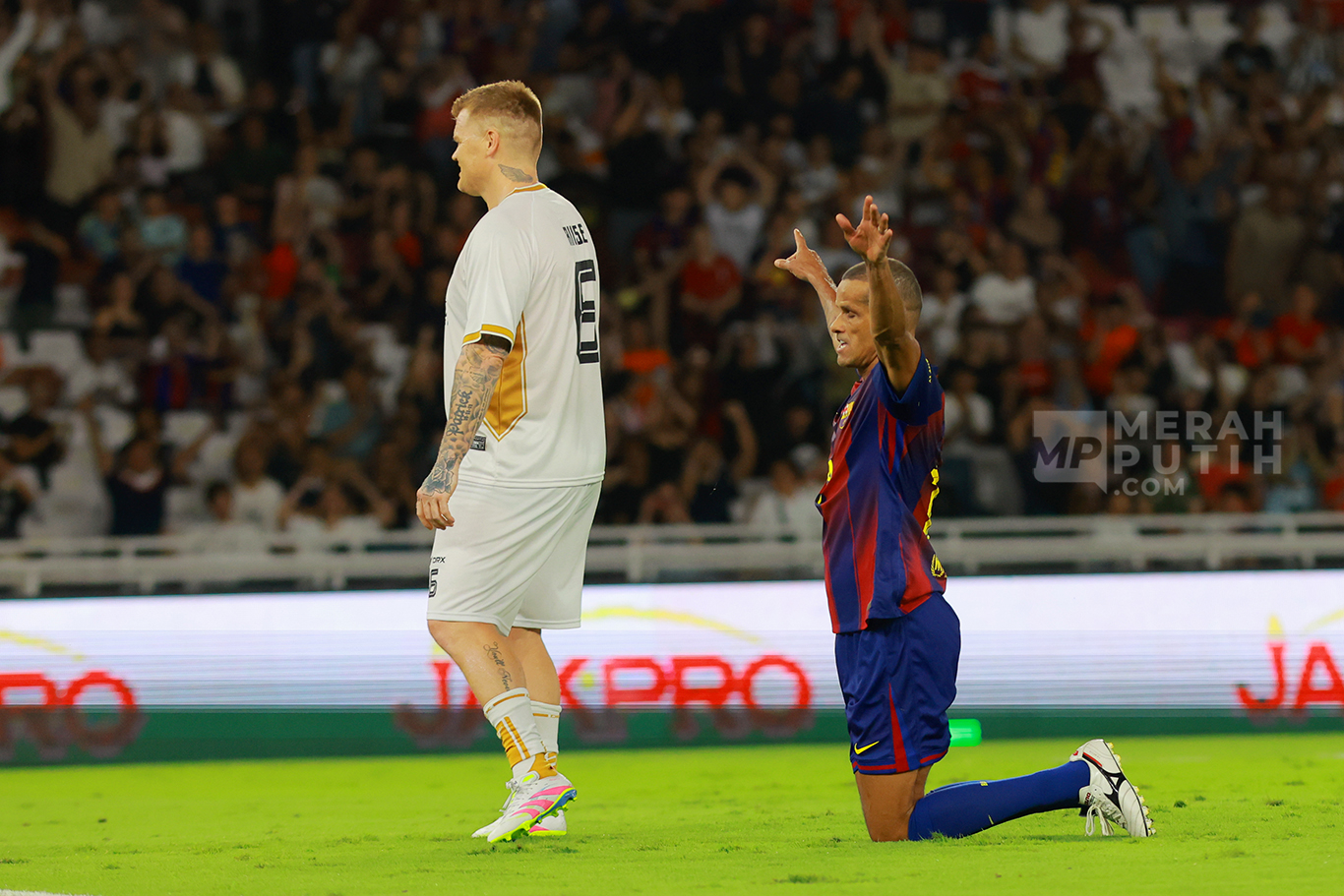 Laga Clash of Legends: Barcelona Legends Menang 3-0 atas DRX World Legends 