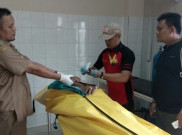 Warga Temukan Mayat di Pinggir Parit dengan Luka di Kepala