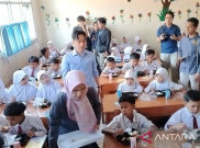 Didampingi Petinggi Gojek, Gibran Uji Coba Makan Bergizi Gratis di Bogor