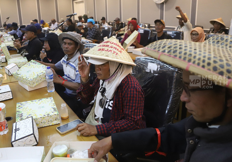 Audiensi Petani dengan DPR dan Pemerintah Bahas Reforma Agraria