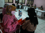 Vaksin Massal Covid-19 Pelajar di Kota Tangerang