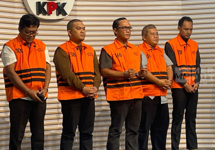 Temuan Awal Duit Korupsi Bupati Lampung Tengah Rp 5 Miliar, Diduga Buat Bayar Utang Pilkada   