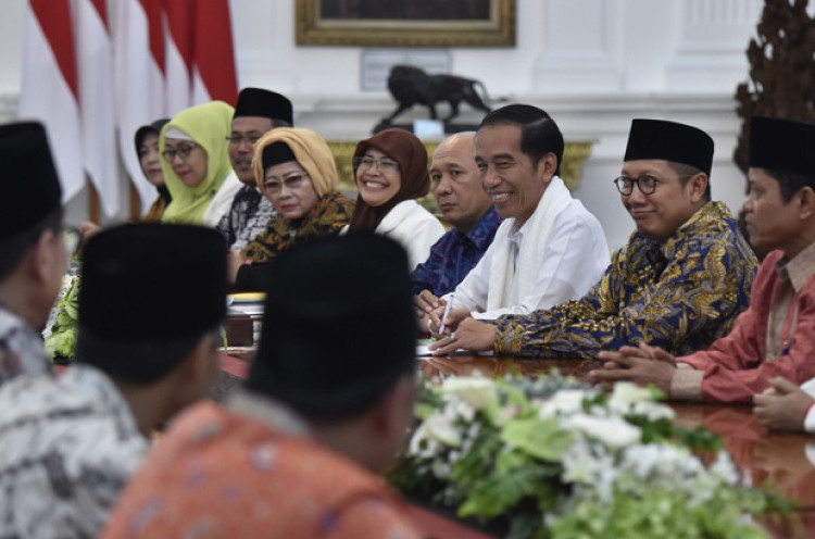 Presiden Jokowi Minta Ulama Ikut Dinginkan Pilgub DKI