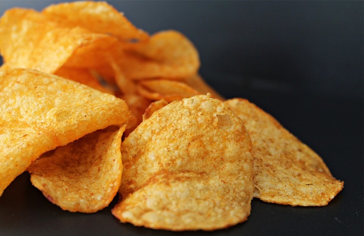   Keripik kentang membuat kamu tak ingin berhenti memakannya. (Foto: Pixabay/avantrend)