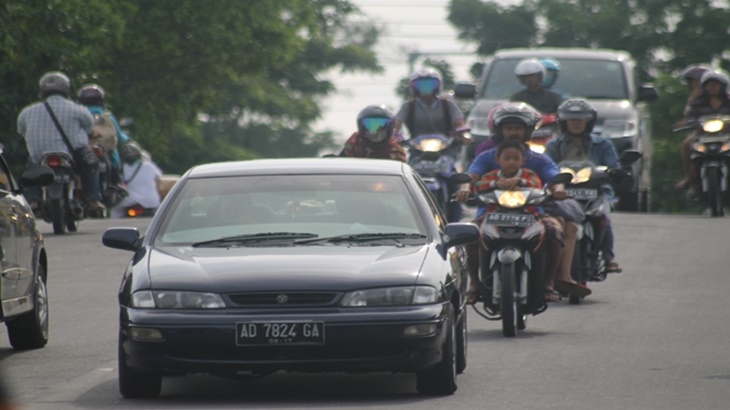 Situasi lalu lintas di Kota Solo