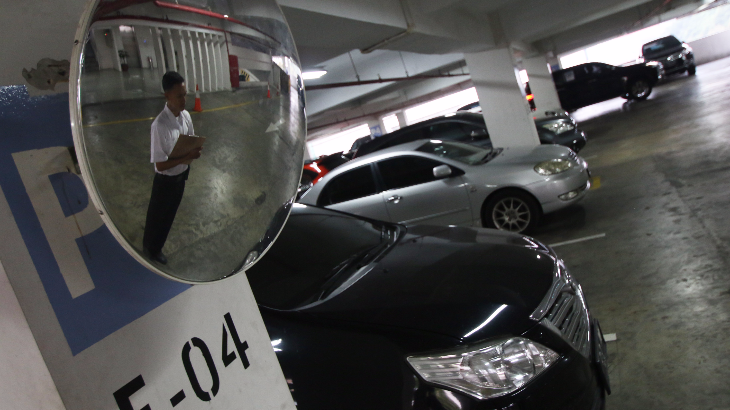 Kota Makassar Mulai Berlakukan Smart Parking 