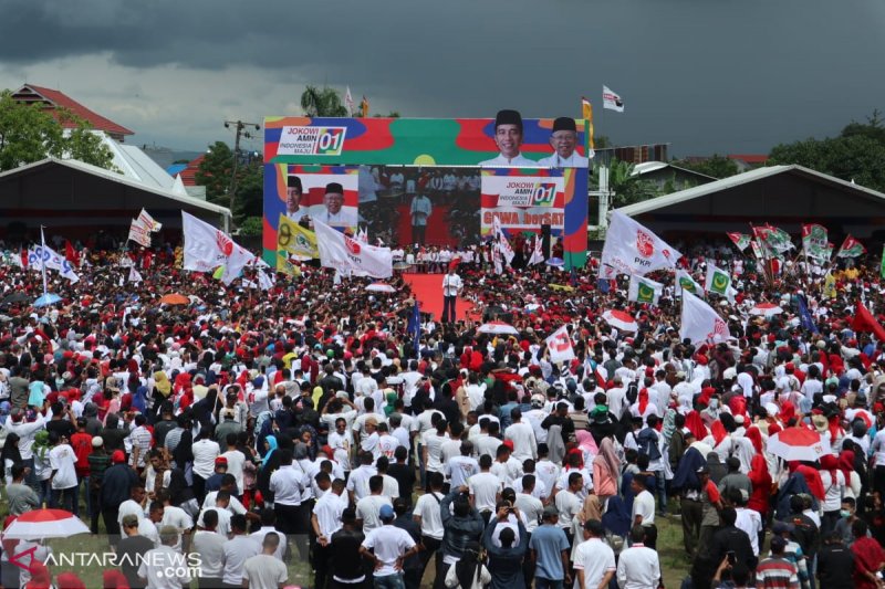 Jokowi saat kampanye terbuka di Gowa, Sulawesi Selatan