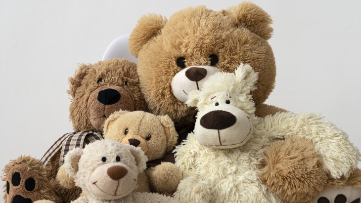 Alasan Mengapa Orang Gemar Koleksi Boneka