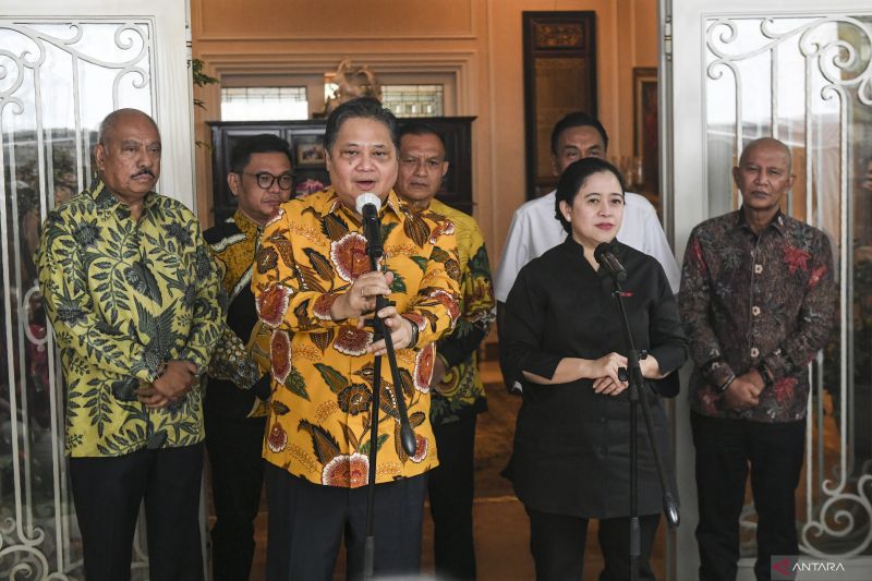 Golkar Ungkap Pesan Istimewa dari Rangkaian Bunga Merah-Kuning untuk Puan
