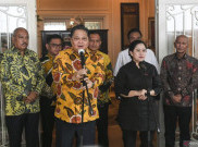 Golkar Ungkap Pesan Istimewa dari Rangkaian Bunga Merah-Kuning untuk Puan