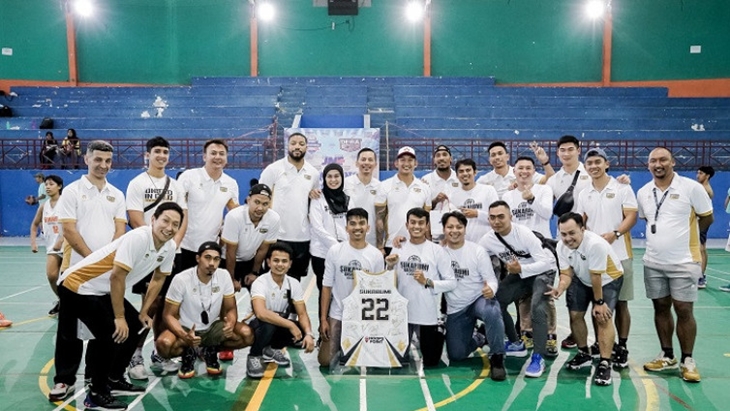 Coaching Clinic Dewa United Surabaya Disambut Antusias Pebasket Muda Sukabumi