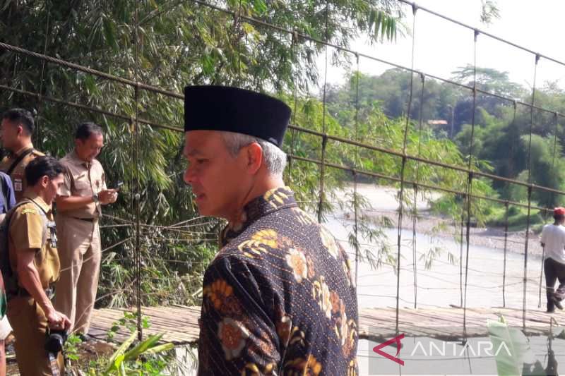 Kiai Muda Jawa Timur All Out Menangkan Ganjar Pranowo