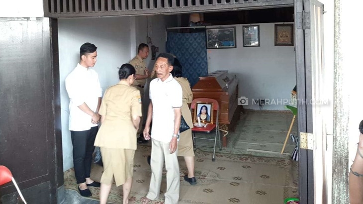 Istri Sopir Pribadi Jokowi Tewas Terlindas Truk, Gibran Turun Tangan