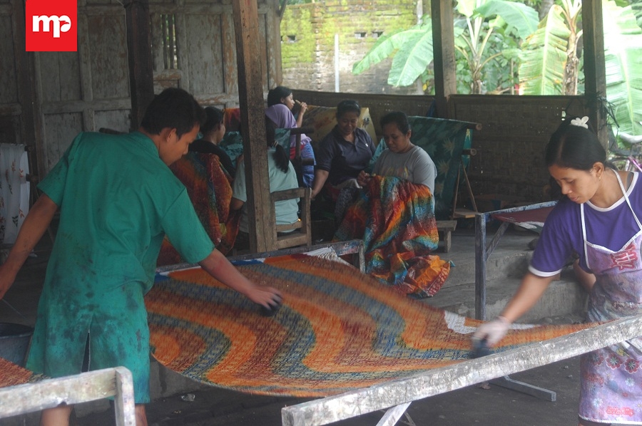 Menjelajahi Pusat Kerajinan Batik di Kulonprogo
