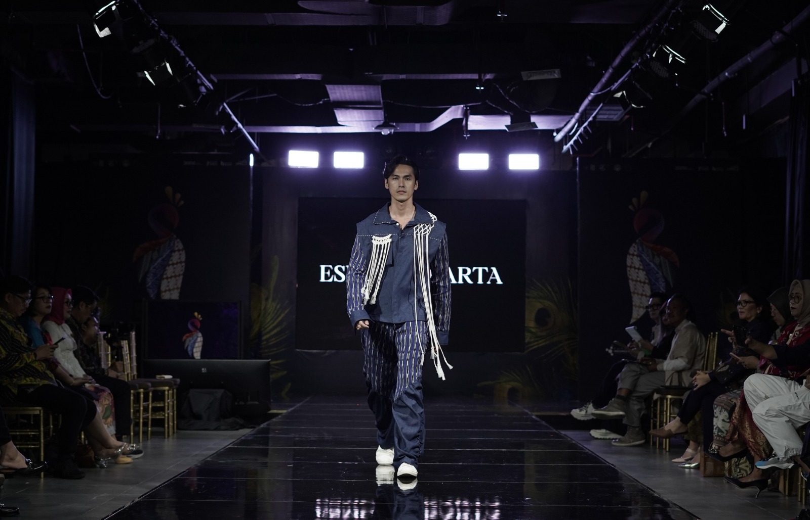 ESMOD Jakarta Raih Casual Menswear Terbaik di Ajang KAWFEST 2024 