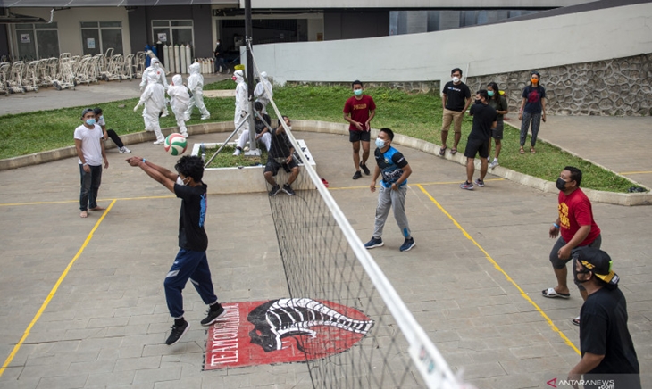 Kasus Aktif COVID-19 di DKI Jakarta Melorot Tajam