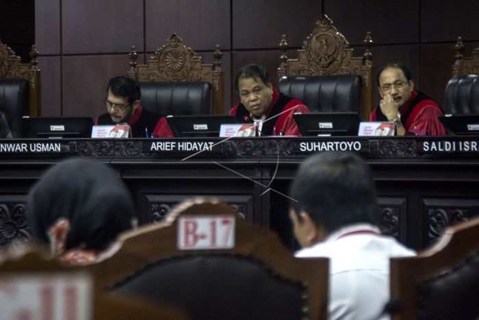 Hakim MK dalam sidang sengketa Pilpres 2019