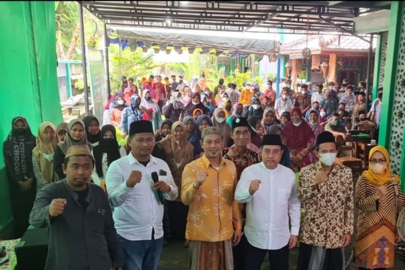 Deklarasi BASRAH yang mendukung Airlangga Hartarto ikut menjadi capres 2024. (ANTARA/HO-Dokumen Pribadi)