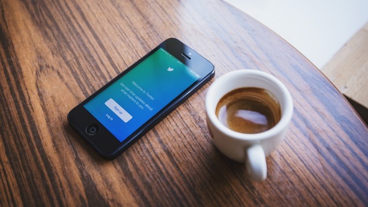 Twitter akan membuat metode baru untuk mempercepat unggahan video. (Foto: Pixabay/StockSnap)