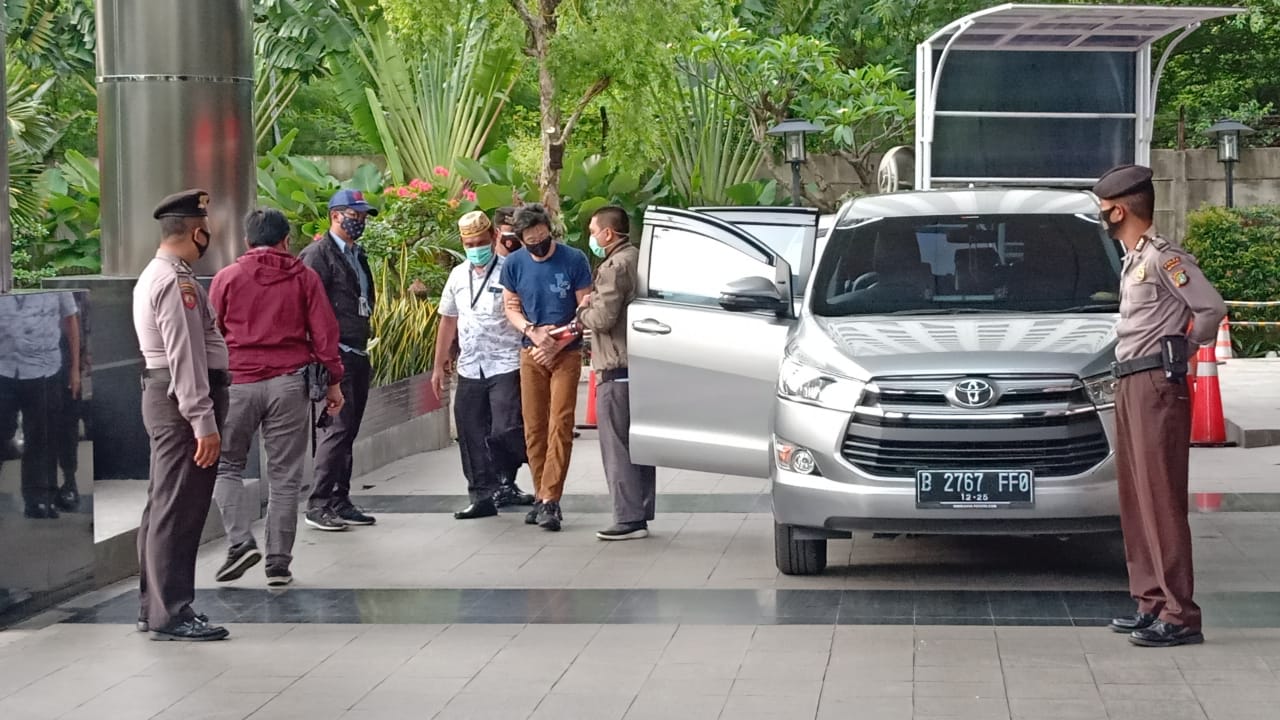 Samin Tan saat tiba di Gedung KPK, Senin (5/4). (Foto: Humas KPK)
