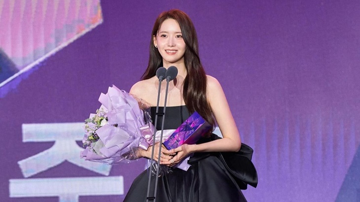 Betah, YoonA SNSD Kembali Perpanjang Kontrak dengan SM Entertainment