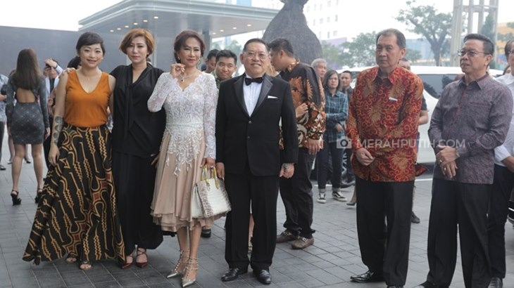 Keluarga, Sosok Terpenting di Balik Kesuksesan Jerry Hermawan Lo