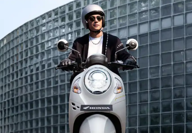 Harga Honda Scoopy Mei 2024: Cek Penawaran Terbarunya