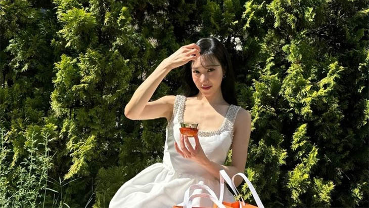 Tiffani Young Cedera, Pertunjukan Musikal 'Chicago' Dihentikan Sementara