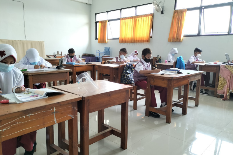 Disdik DKI Klaim Sekolah Tatap Muka Terbatas tak Alami Kendala